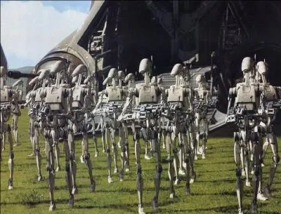 "C'est toujours les pauvres troufions qui écopent du sale boulot". Que veut dire "troufion" ?