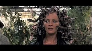 Comment s'appelle-t-elle ?