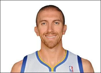 Voilà un des "come-back" de l'intersaison pour ce joueur qui jouait la saison dernière à Golden State mais qui a déjà joué cinq saisons ici à Portland. Qui est-il ?