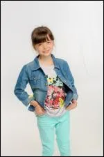 Comment s'appelle cette jolie petite fille ?