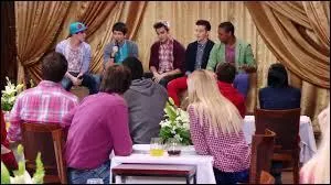 Quel est le titre de la quatrième chanson du groupe ?