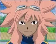 Comment s'appelle ce joueur ?