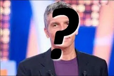 Il est connu pour présenter "Tout le monde veut prendre sa place" et "N'oubliez pas les paroles ! ". Quel est son nom ?