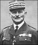 Le 20 mai 1940, un nouveau commandant en chef des armes est nomm pour tenter d'empcher une droute annonce. De quel gnral s'agit-il ?