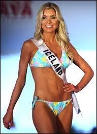 Au 1er janvier 2014, à combien se chiffre la population du pays représenté par cette délicieuse jeune femme ?