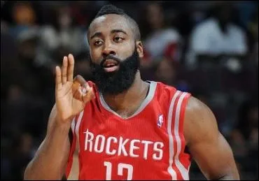 James Harden jouera cette anne sa troisime saison chez les Rockets, il en a jou autant en dbut de carrire avec le Thunder, d'ailleurs quel est son palmars personnel lors de ses annes  Oklahoma ?