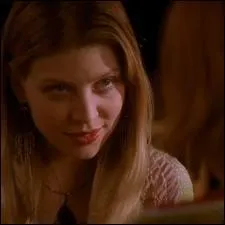 Quels sont le nom et le prénom de ce personnage ?