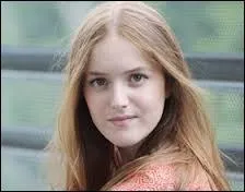 Parlons des enfants, quelle jeune fille est rousse ?