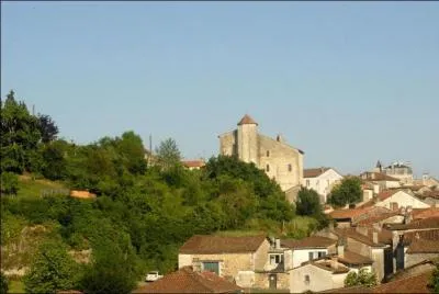 Dans quel département irez-vous si vous allez à Montbron ?