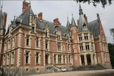 La ville du Donjon se situe dans :