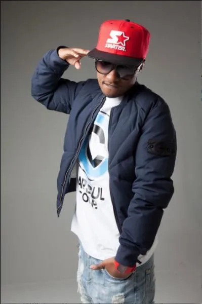 De quelle origine est sa femme ?