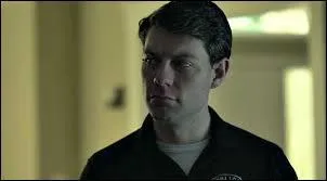 Quel homme seconde Rhonda ?