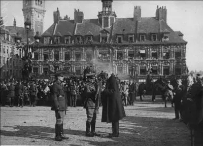 La bataille de la Ligne Hindenburg, qui débuta fin septembre 1918, elle marque la fin de la guerre de tranchées et le début de la reconquête des territoires perdus en 1914. Quelle ville sera-t-elle libérée le 17 octobre ?
