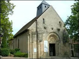 Le village centriste d'Orval se trouve dans le département ...