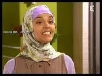 Quel est le prénom de la cousine de Samia ?