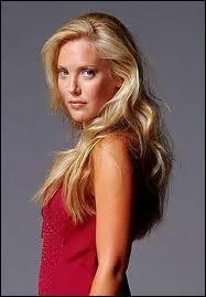 Comment s'appelle ce personnage ?