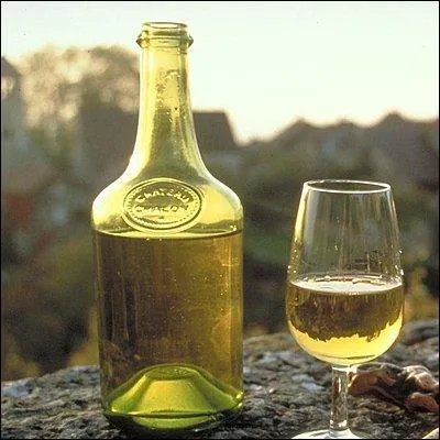 Gardez contenance > Toutes les bouteilles évoquées précédemment renferment 75 cl : vrai ou faux ?