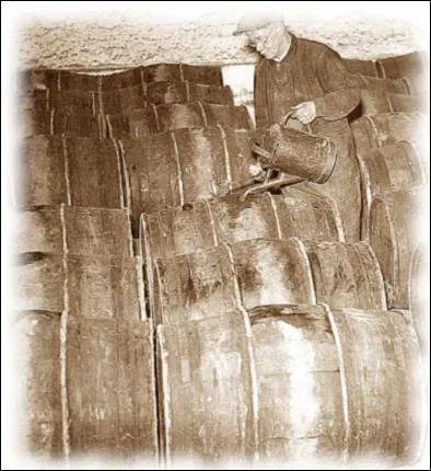 Vinification > Qu'est-ce que le « ouillage » ?