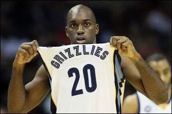 Voilà un joueur de la "second unit" de Memphis depuis maintenant trois saisons, drafté en 2010 par New Orleans son rôle n'a jamais été crucial avec les Grizzlies mais il apporte tout de même 5 points de moyenne par match depuis son arrivée. Qui est-il ?