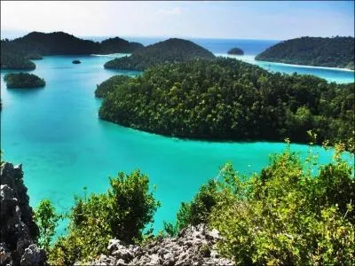 A quel pays appartient l'île de Banda ?