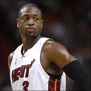 Lui en tout cas a été nommé 10 fois All-Star. Vous l'avez reconnu il s'agit de Dwyane Wade qui entame cette année sa douzième saison avec le Heat, mais combien de titres NBA a-t-il remporté avec sa franchise de toujours ?