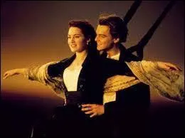 Quel est le nom du fiancé de Rose dans Titanic ?