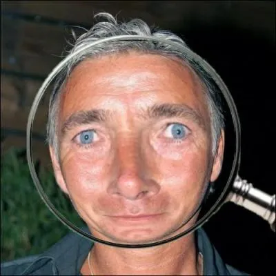 Qui est ici photographié  ?