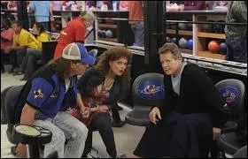 Qu'apprend Temperance à Booth, dans l'épisode 6x23 ?