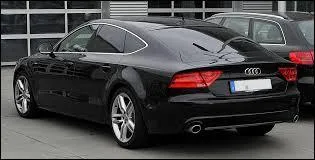 Quel est le modèle de cette grosse et belle Audi ?
