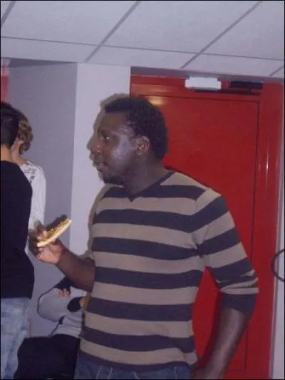 Comment s'appelle le coatch d'Eysines des 15 ans ?