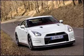 85 : 3.2 secs : Quelle est cette voiture ?