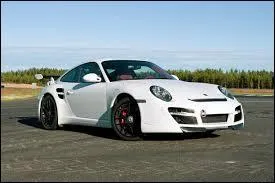 86 : 3.2 secs : Quelle est cette voiture ?