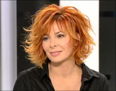 Laquelle de ces chansons de Mylène Farmer n'a jamais été classée numéro 1 ?