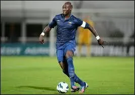 Dans quel club anglais joue Eliaquim Mangala ?