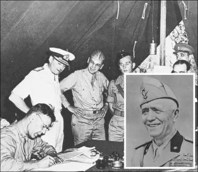 Le 13 octobre, alors à la tête du gouvernement après la chute de Mussolini, il négocie l'armistice avec les Alliés et déclare la guerre à son ancien partenaire de l'Axe, l'Allemagne...