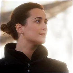 Quel personnage féminin fait son apparition au début de la saison 3 ?