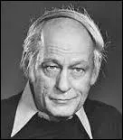 Novembre : Qu'a dirigé René Lévesque de 1976 à 1985 ?