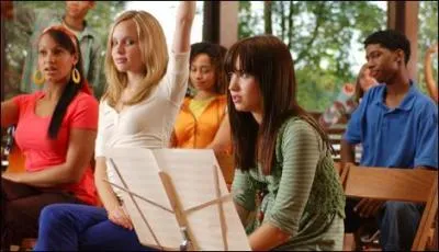 Qui va chanter en premier ?