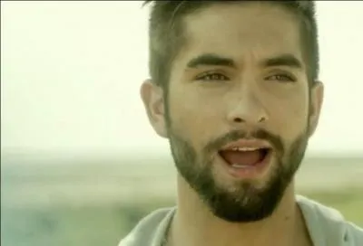 Comment s'appelle la révélation de 'The Voice' ?