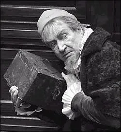 Monologue : De quelle oeuvre est tiré l'extrait de ce célèbre monologue "Au voleur ! au voleur ! À l'assassin ! Au meurtrier ! " ?