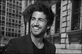 Je suis un ancien vice-champion de breakdance et candidat de "Secret Story 2". Qui suis-je ?