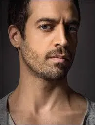 Je suis danseur chorégraphe de danse contemporaine. Qui suis-je ?