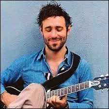 Je suis un chanteur avec un petit côté "hobo" (vagabond) . Qui suis-je ?