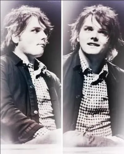 À part la musique, Gerard est connu dans le domaine de :