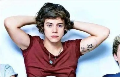 Avec qui est-il en couple ?