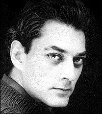 Qui est l'auteur de cet ouvrage dont la narration est concentrée sur la vie de Marco Stanley Fogg et des deux générations qui l'ont précédé, dans « Palais de Lune » ?