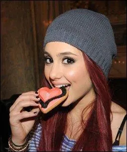 Quel est le mois de naissance d'Ariana Grande ?