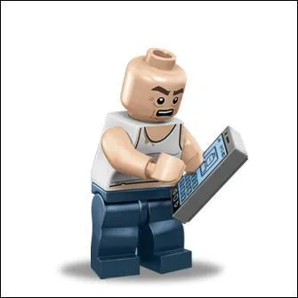 Qui est cet homme qui s'est transformé en araignée mutante ?