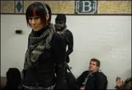 Pour finir, comment s'appelle la fille adoptive de Shredder ?