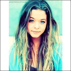 Quel nom porte la fanbase de Pretty Little Liars ?